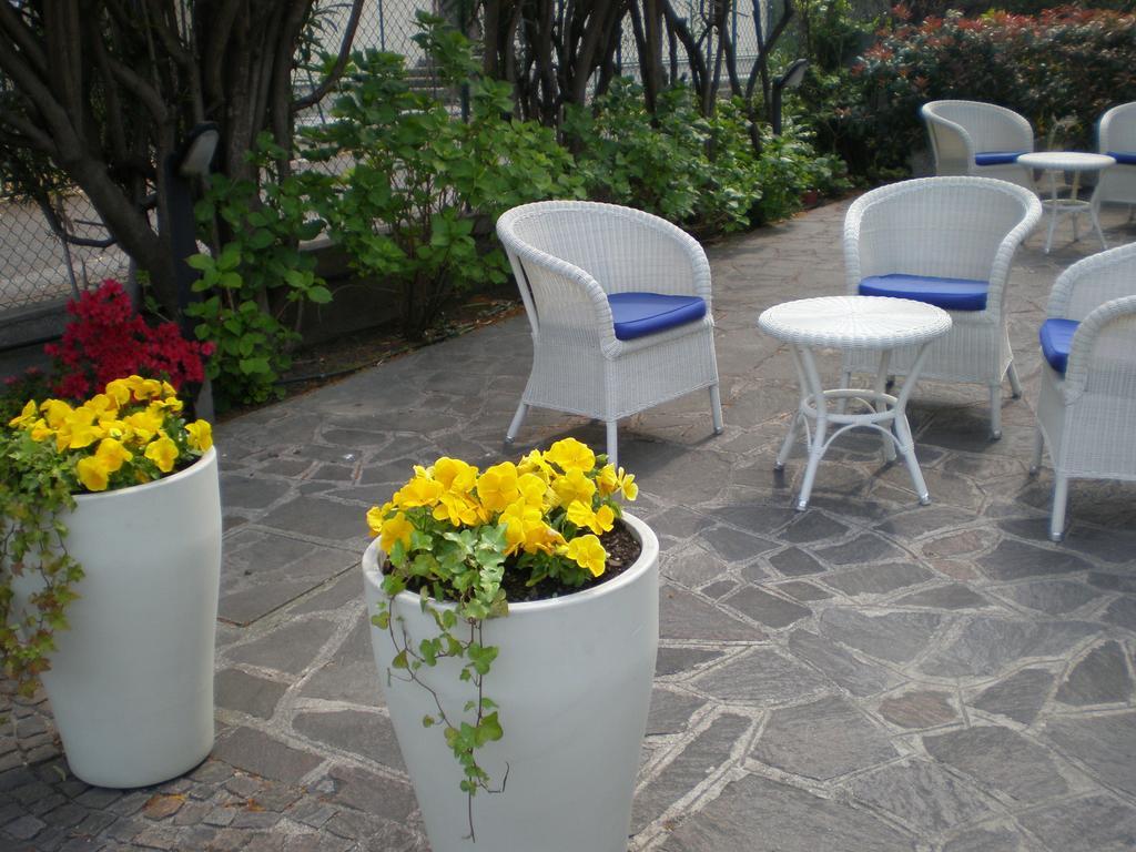Bike & Wind Hotel Villa Maria Torbole Sul Garda Zewnętrze zdjęcie