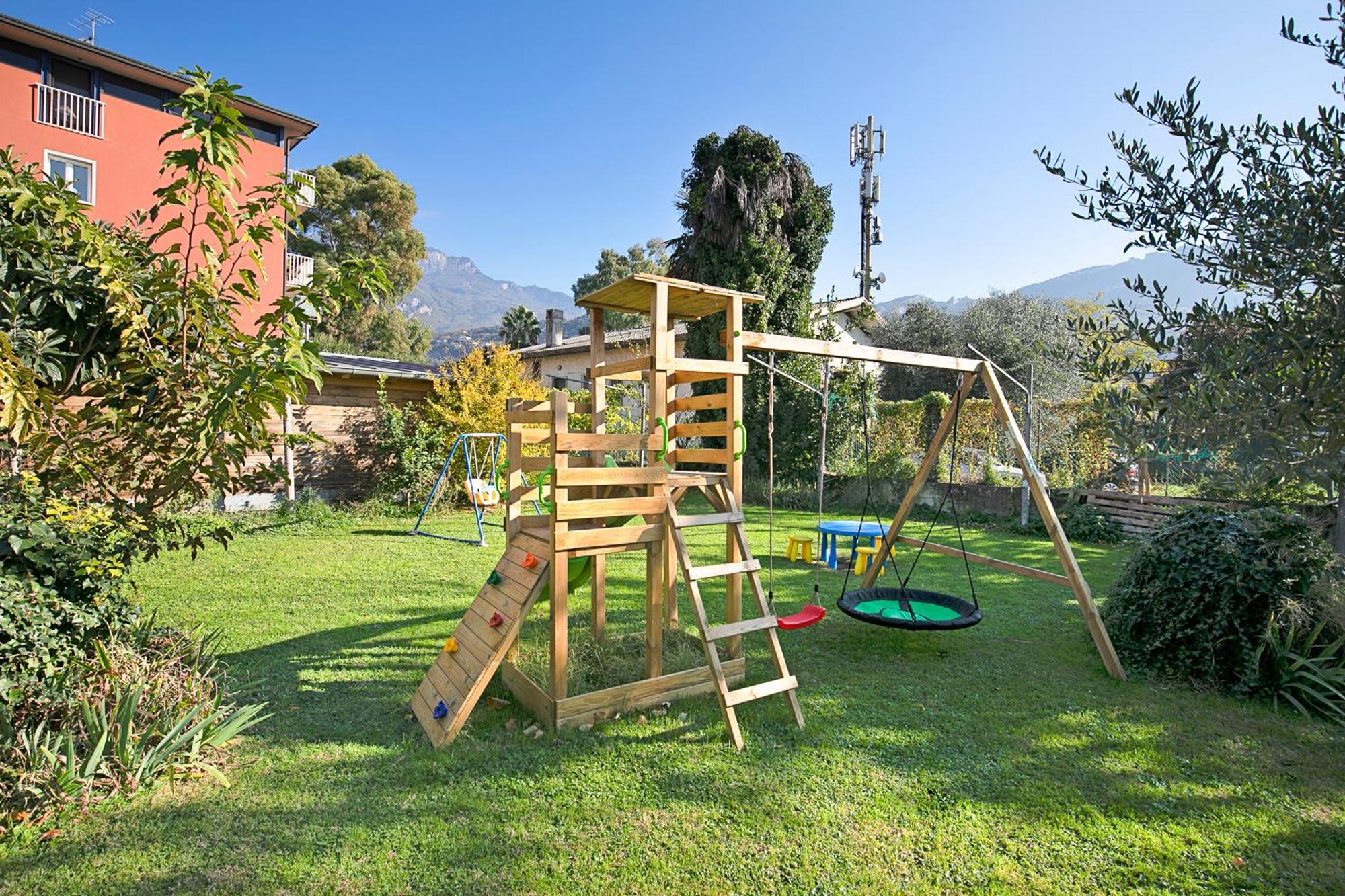 Bike & Wind Hotel Villa Maria Torbole Sul Garda Zewnętrze zdjęcie