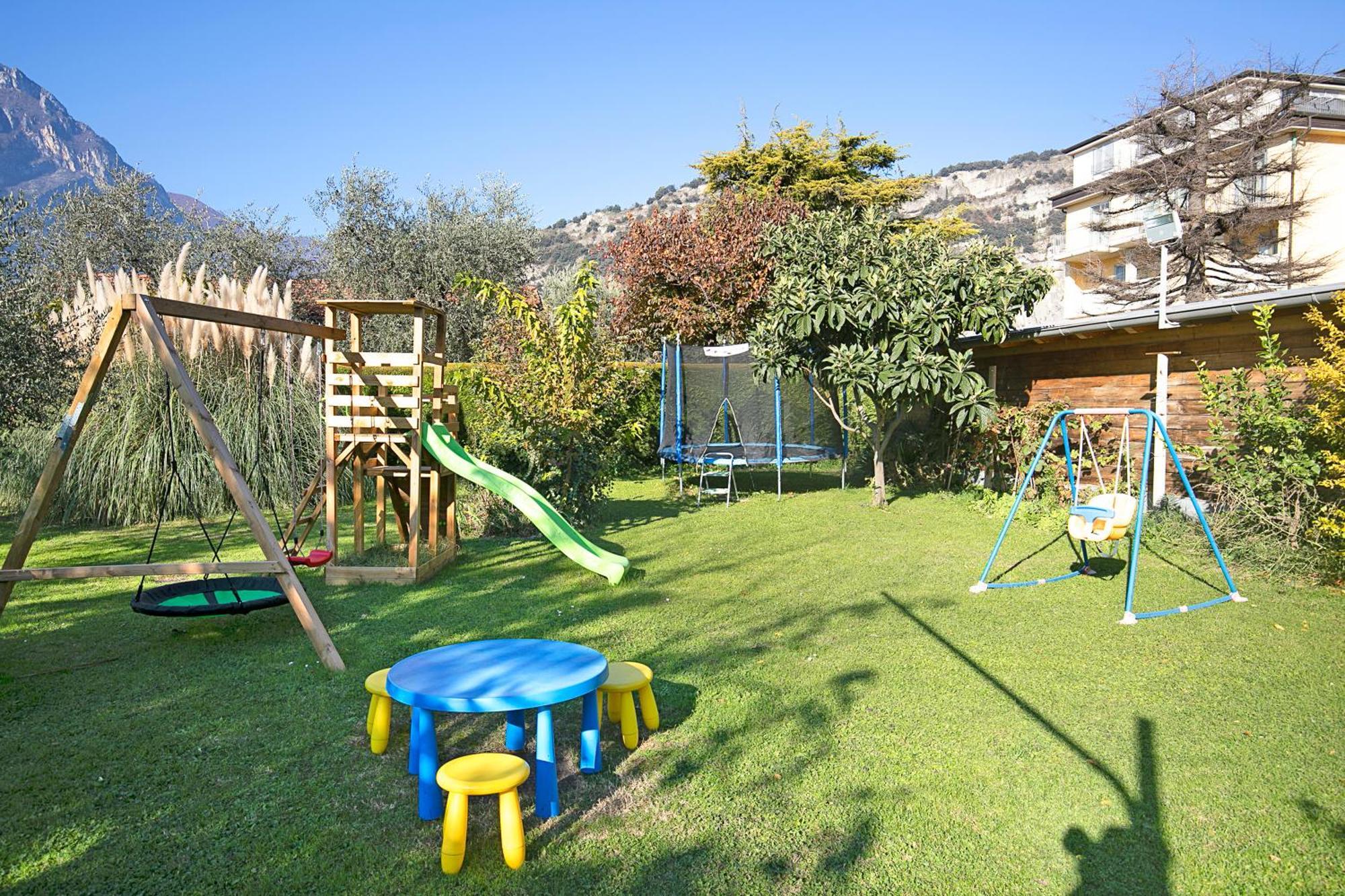 Bike & Wind Hotel Villa Maria Torbole Sul Garda Zewnętrze zdjęcie