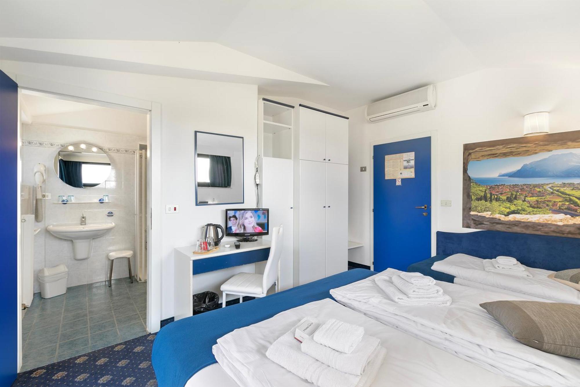 Bike & Wind Hotel Villa Maria Torbole Sul Garda Zewnętrze zdjęcie
