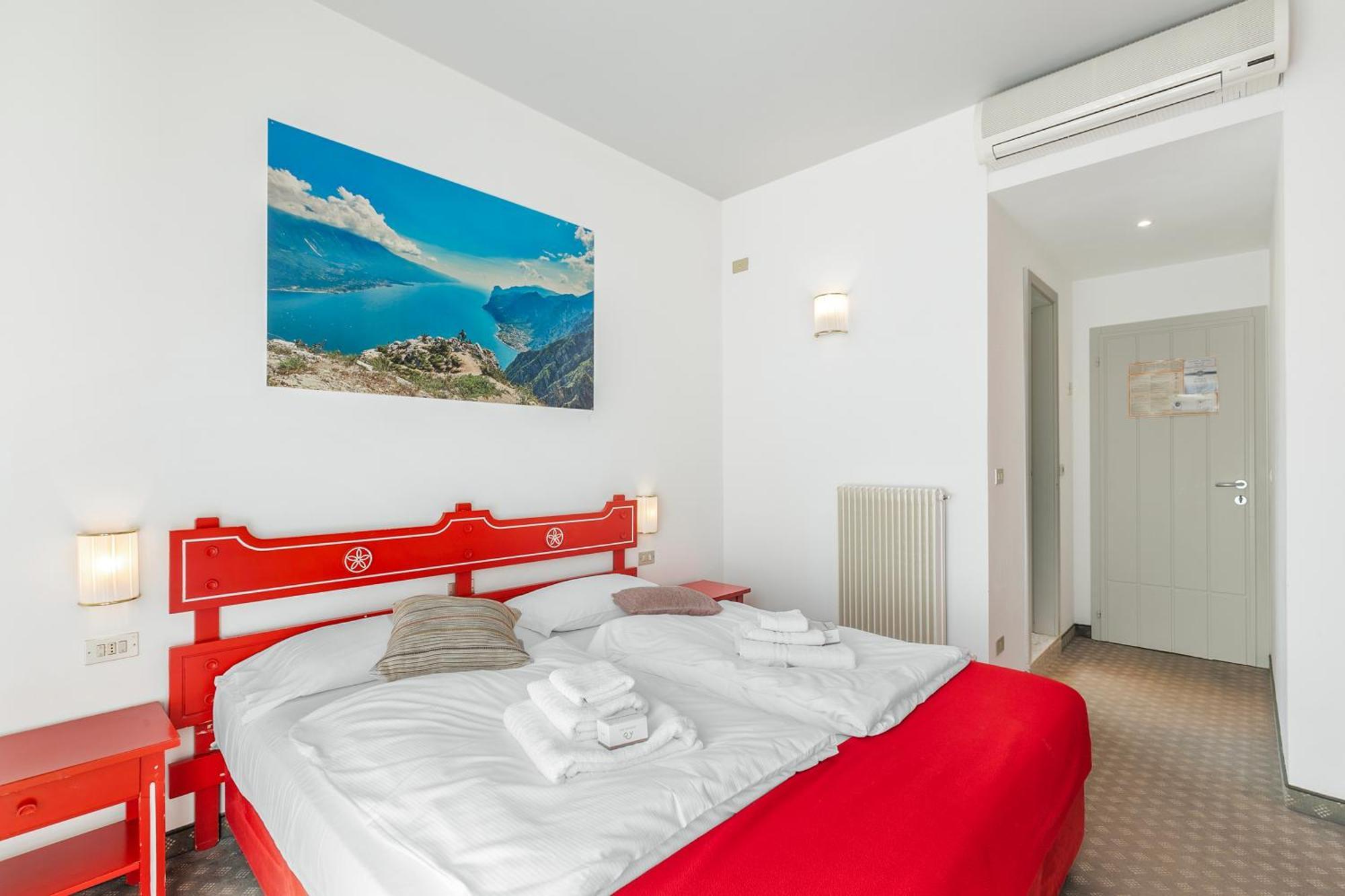 Bike & Wind Hotel Villa Maria Torbole Sul Garda Zewnętrze zdjęcie