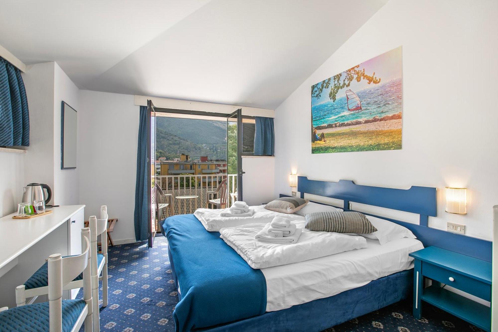 Bike & Wind Hotel Villa Maria Torbole Sul Garda Zewnętrze zdjęcie
