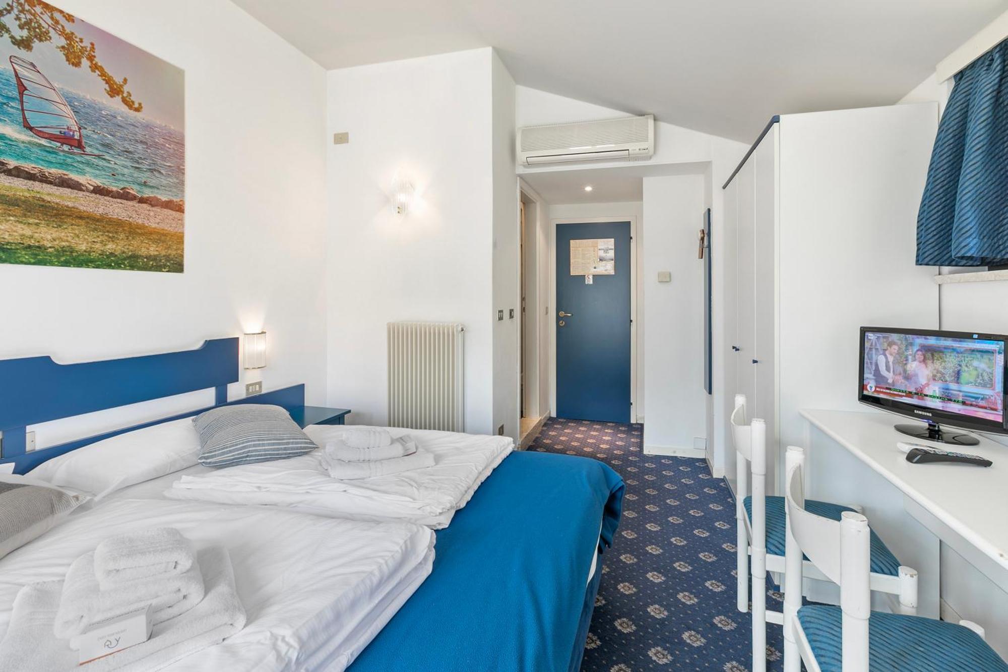 Bike & Wind Hotel Villa Maria Torbole Sul Garda Zewnętrze zdjęcie