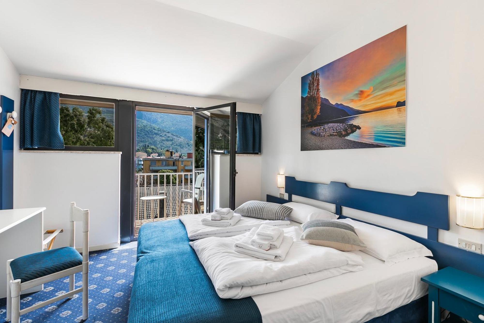 Bike & Wind Hotel Villa Maria Torbole Sul Garda Zewnętrze zdjęcie